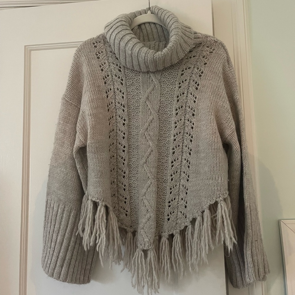 Cupcakes and Cashmere Turtleneck sweater